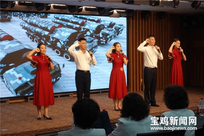 卡通摩托拼图